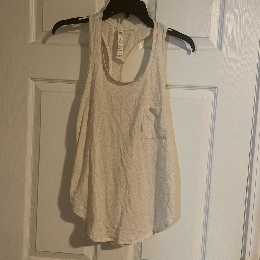 Lululemon Tank Bundle- Excellent Condition - image 8